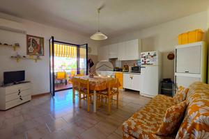 3 LOCALI A SCALEA