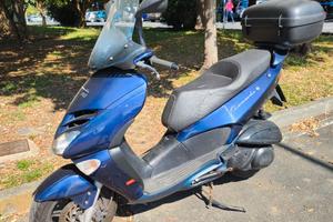 APRILIA Leonardo 250 cc Anno 2002 - 18mila km