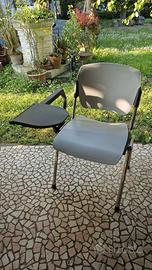 Sedie con leggio per sala corsi