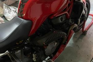 Ducati monster 821 2019