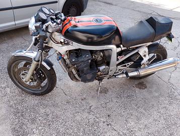 Suzuki gsxr 1100