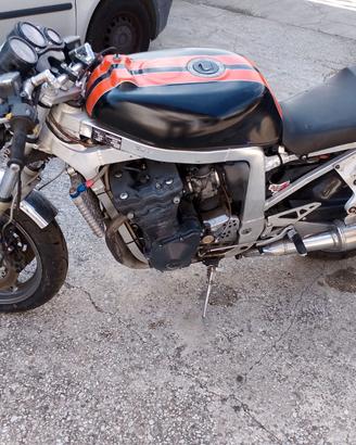 Suzuki gsxr 1100
