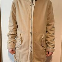 Parka beige imbottito con cappuccio