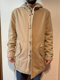 Parka beige imbottito con cappuccio