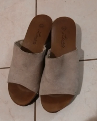 Scarpe da donna tipo zoccolo