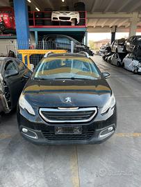 Peugeot 2008 del 2014 per ricambi