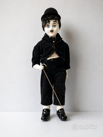 Bambola Charlie Chaplin porcellana