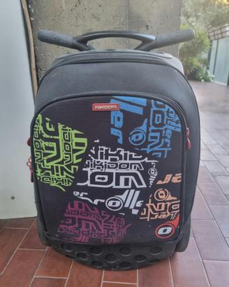 trolley per scuola