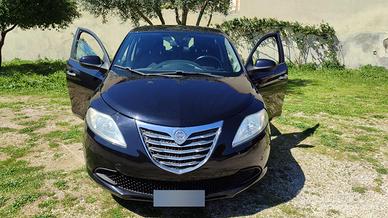 Lancia Ypsilon 1200Benz/Gas 
