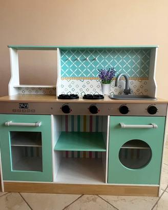 cucina giocattolo in legno