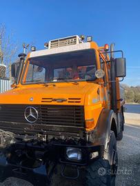 Unimog Mercedes