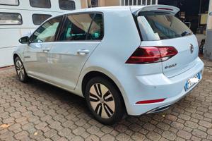 Volkwagen  GOLF 7 e-golf