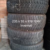 235 / 55  R18 104V invernali