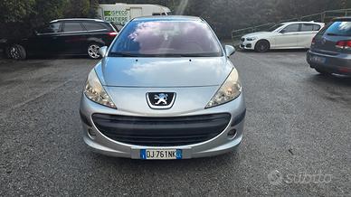 Peugeot 207 1.4 HDi 70CV 5p. XT