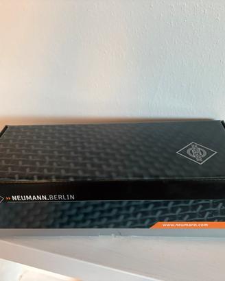 MICROFONO NEUMANN TLM 102