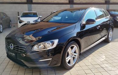 Volvo V60 D3 Geartronic Summum