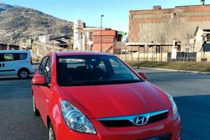 HYUNDAI i20 - 2010
