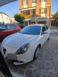 alfa romeo giulietta 2017
