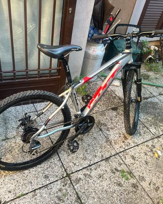 Mountain Bike Fuji Nevada Taglia S Cambio Shimano