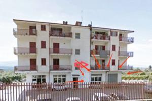 Locale commerciale. Cat. C1 deposito/magazzino