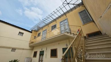 2 LOCALI A FRATTAMAGGIORE