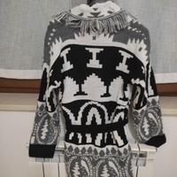 Maglione con cintura 