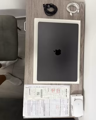 macbook pro da 16” chip M5 pro  24gb ram 1tb