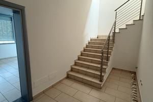 Laboratorio con Uffici Bastiglia