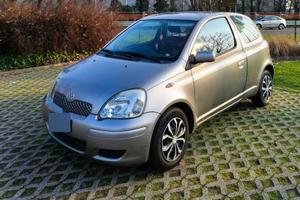 Toyota Yaris 1.3 benzina SOLI 39.500 KM - 2004