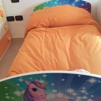 Letto bambina tema unicorno