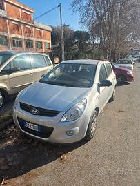 HYUNDAI I20 1.2 BENZINA UNICO PROPIETARIO
