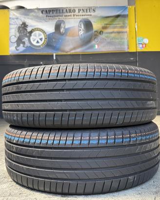 2 Gomme Bridgestone 205/55R19 Estive 85% Residui