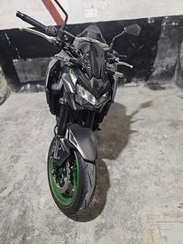 KAWASAKI Z900