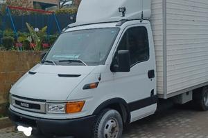 Iveco daily 35 c 13 2.3 jtd 16v