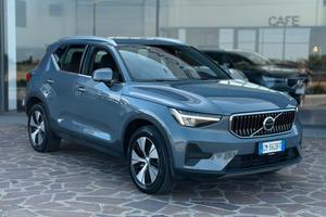 Volvo XC40 Recharge Plug-in Hybrid autocarro N1