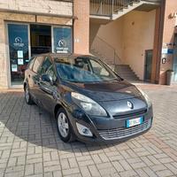 7 POSTI SCENIC 1.9 TDI KM 158.288