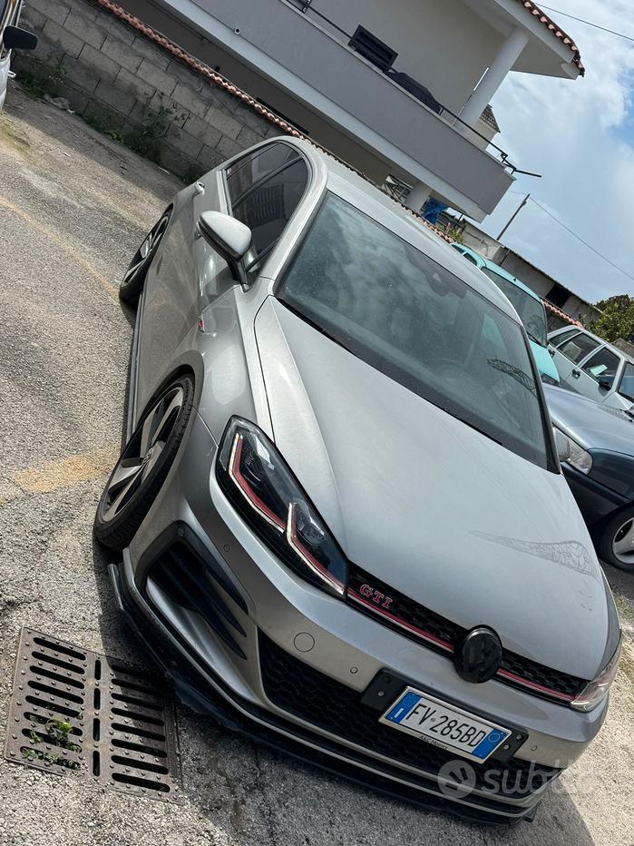 Volkswagen Golf GTI Performance 2.0 245 CV TSI DSG