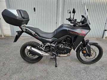 Honda XL 750 Transalp - Nera