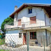 CASA DI TESTA QUADRICAMERE CON GIARDINO