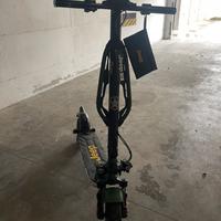 Monopattino Jeep 2XE Adventurer