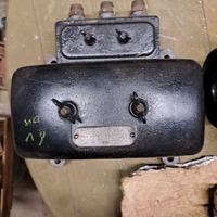 regolatore di tensione per mezzi militari usa