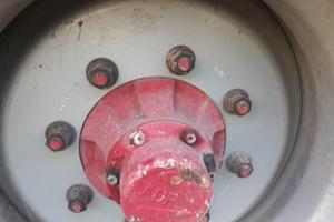 2 ruote 385/65 r22.5 complete di cerchi