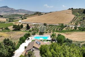 VILLA SINGOLA A CALATAFIMI-SEGESTA