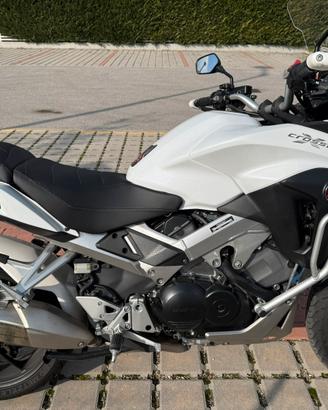 Crossrunner 800