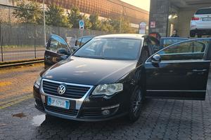 Volkswagen Passat 1.9 TDI/105CV DPF Comfortline