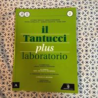 Libro di grammatica latina per superiori