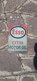 insegna esso