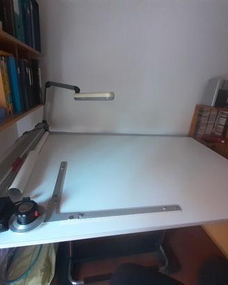 Tavolo da disegno