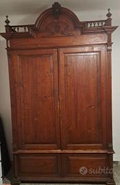 Armadio vintage/antico  da restaurare .