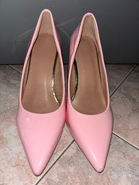 Scarpe con tacco basso